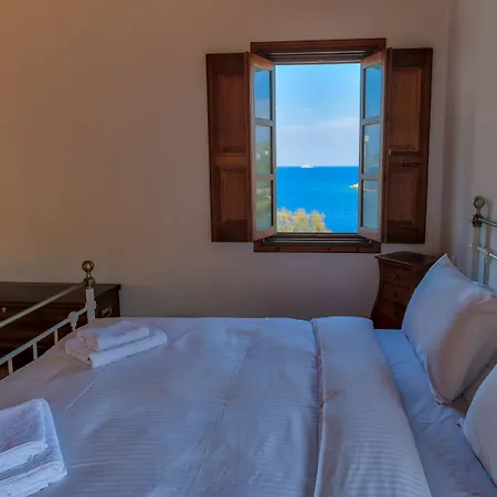 Apartamento Allotina *